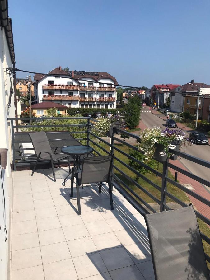 Pokoje Goscinne U Gracjana Wladyslawowo Exterior photo